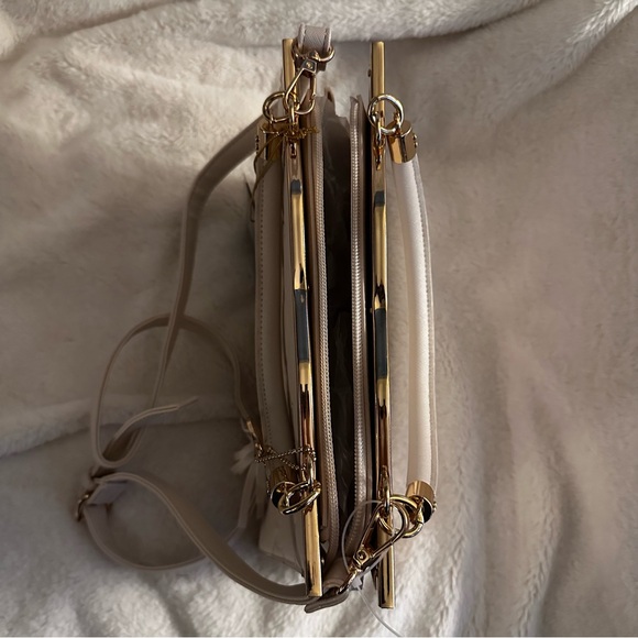 Crossi Beige Crossbody Bag: NWT - Picture 10 of 13